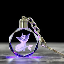 Lade das Bild in den Galerie-Viewer, Pokemon Kristall Keychain Schlüsselanhänger verschiedene Motive kaufen
