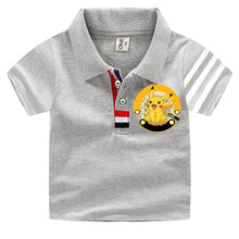 Load image into Gallery viewer, Pokemon Polo Shirts für Kinder mit vielen verschiedenen Motiven für den Sommer kaufen
