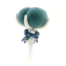 Load image into Gallery viewer, Coronospa Calyrex Sammelfigur - Legendäres Pokémon kaufen
