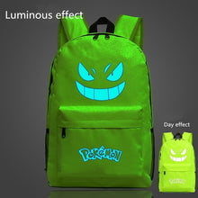 Lade das Bild in den Galerie-Viewer, Pokemon Luminous Rucksack - Leuchtet im Dunkeln kaufen
