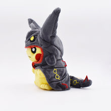 Lade das Bild in den Galerie-Viewer, Pikachu Rayquaza Cosplay Grün oder Schwarz (ca. 20cm) kaufen
