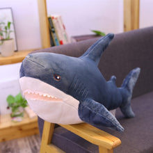 Load image into Gallery viewer, Lustiger Hai Kuscheltier (80cm oder 100cm) kaufen
